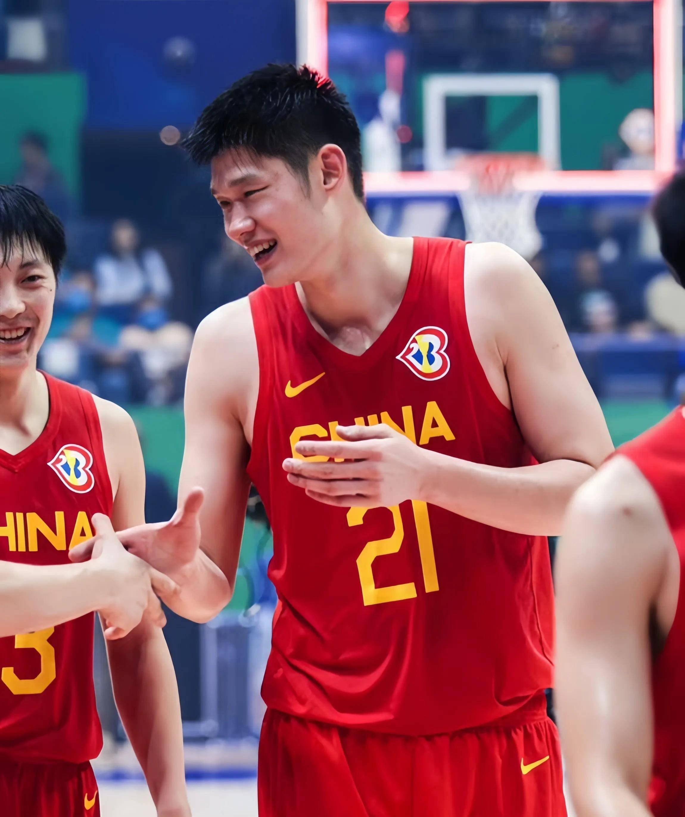 PG-国际比赛日体能课后，浙江队再遭质疑备战CBA季后赛，震撼外界，身体对抗强度拉满的简单介绍