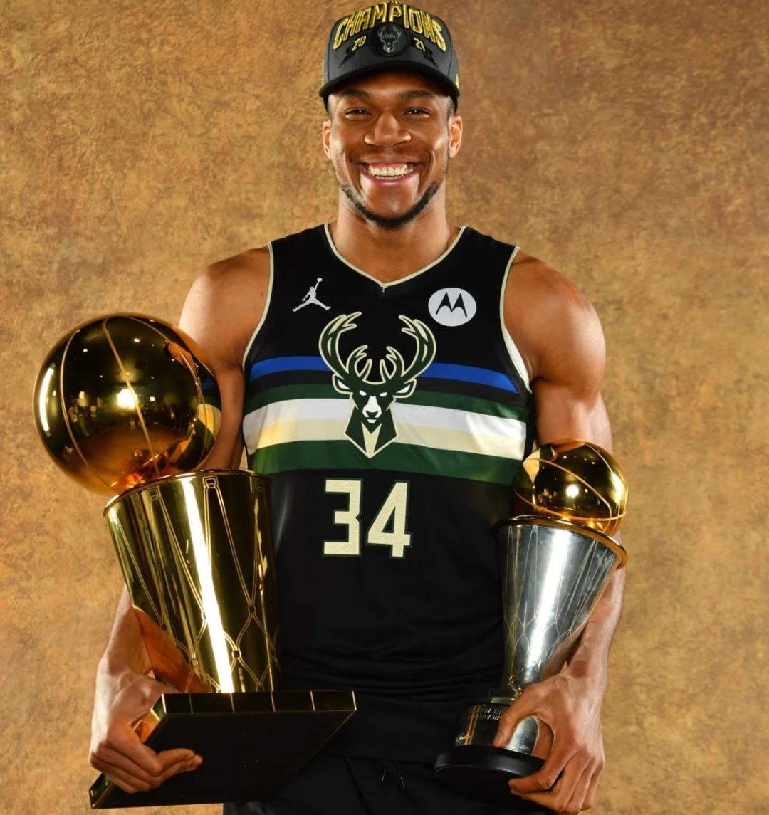 PG电子-字母哥在加拿大队比赛中大胜，精彩发挥引发热议！的简单介绍