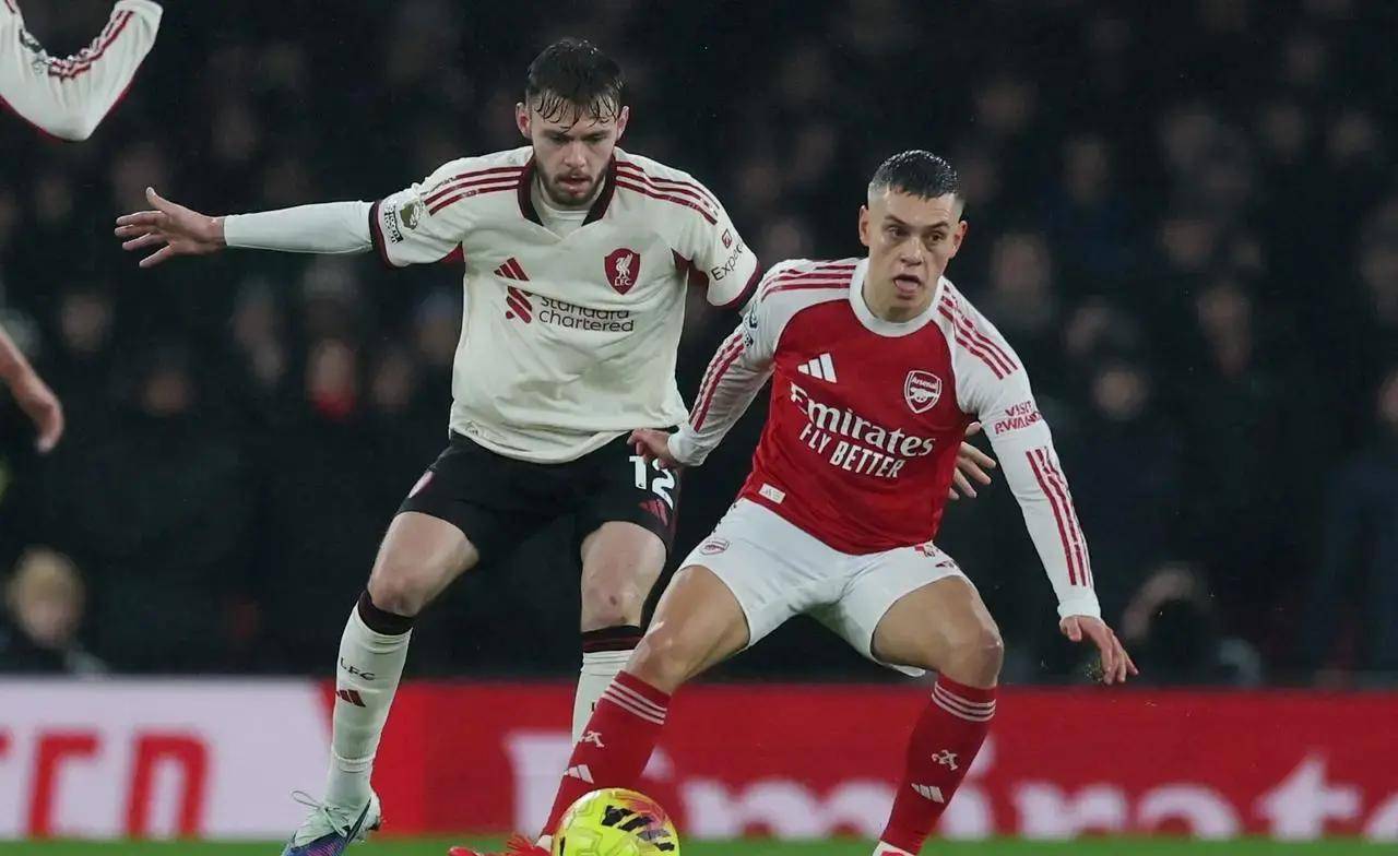 PG-德布劳内赛事官方发布精彩发挥新规，利物浦争议不断！的简单介绍